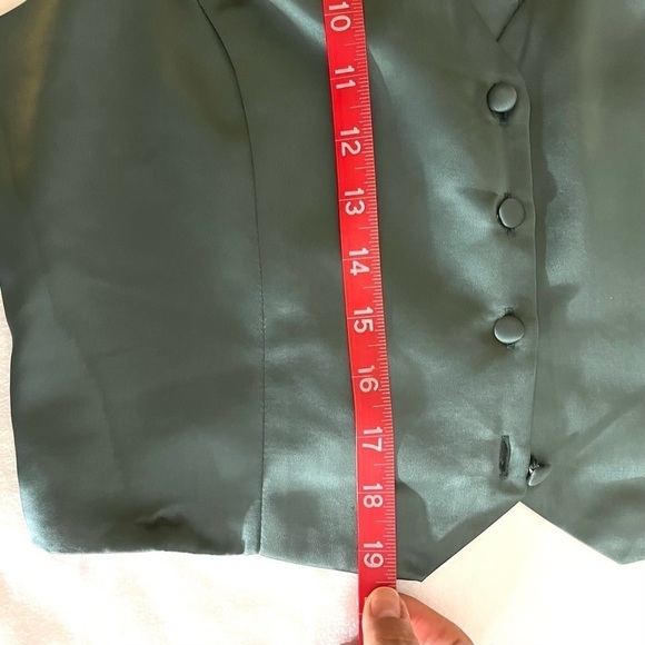 NWT Jason Wu Sage Green Satin 4 Button Cropped Sexy Plunge Fitted Vest Size L - Picture 14 of 15